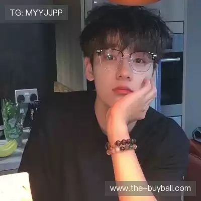 魏薇泓